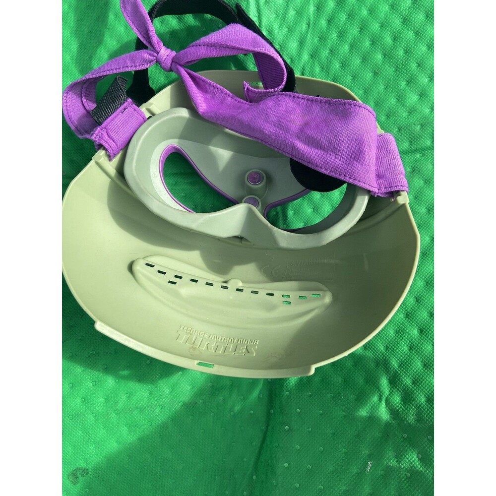Teenage Mutant Ninja Turtles 2013 Playmates Mask 8x8" Viacom Purple - Picture 4 of 5